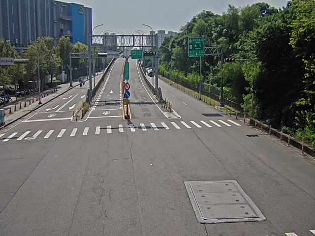 高鐵路/高鐵一路(往高鐵陸橋拍攝)
